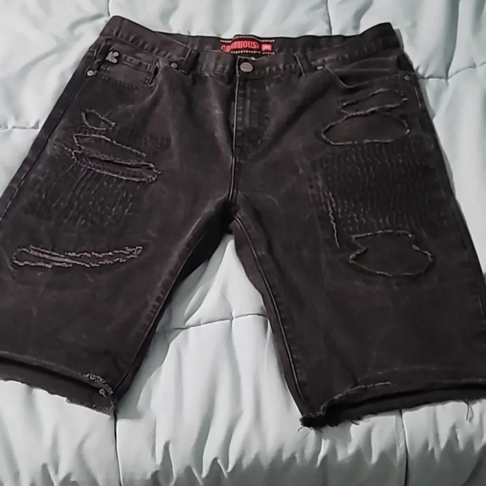 GRINDHOUSE Distressed Black Denim Cutt-off‎ Shorts Men's 38 Excellent Condition